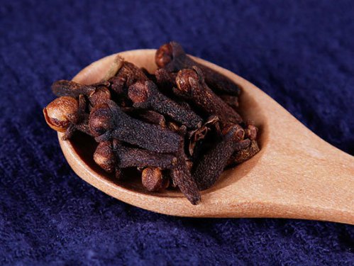  <b>Dried Clove</b> 